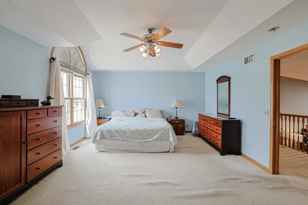 11194 Algonquin Road Huntley IL 60142