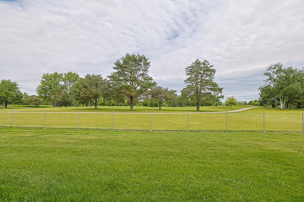 11194 Algonquin Road Huntley IL 60142