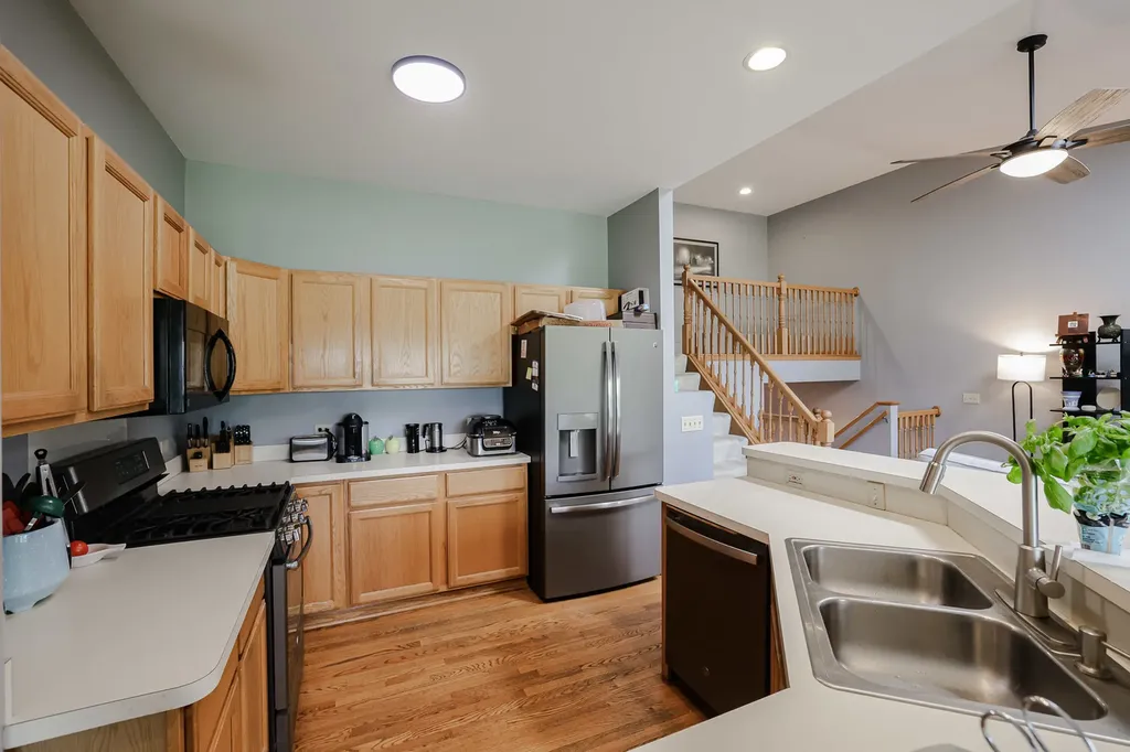 11194 Algonquin Road Huntley IL 60142