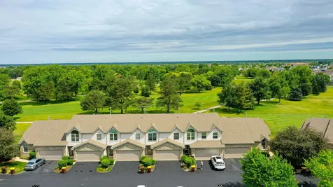 11194 Algonquin Road Huntley IL 60142