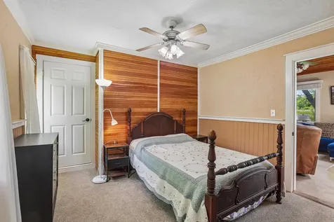 34983 Hickory Avenue Ingleside IL 60041