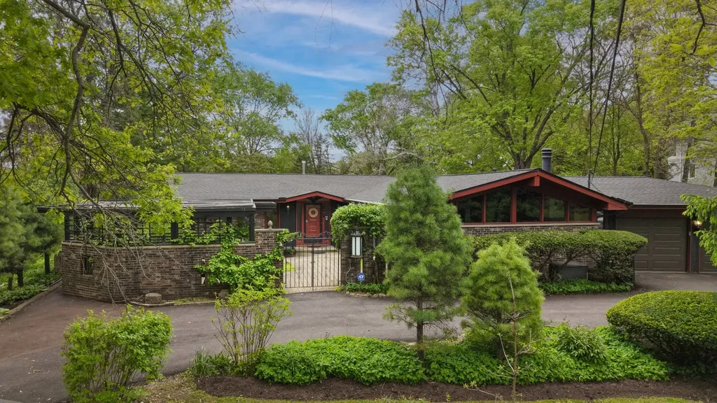 28W521 Purnell Road West Chicago IL 60185
