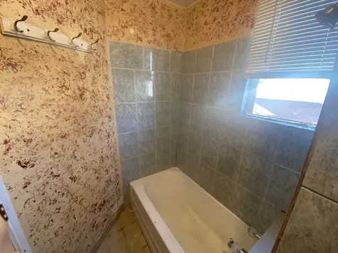 15736 Lathrop Avenue Harvey IL 60426