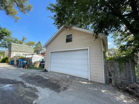 15736 Lathrop Avenue Harvey IL 60426