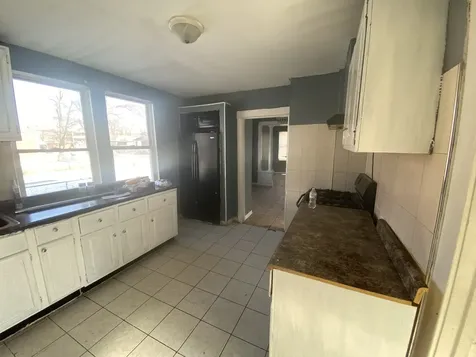 15736 Lathrop Avenue Harvey IL 60426