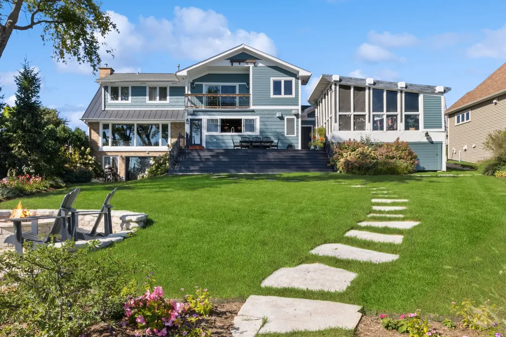 245 Sunrise Lane Lake Zurich IL 60047