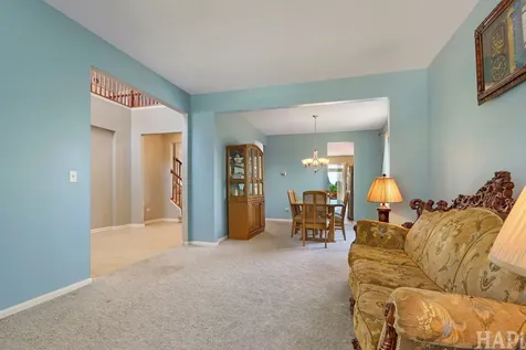 617 Donegal Drive Elgin IL 60123