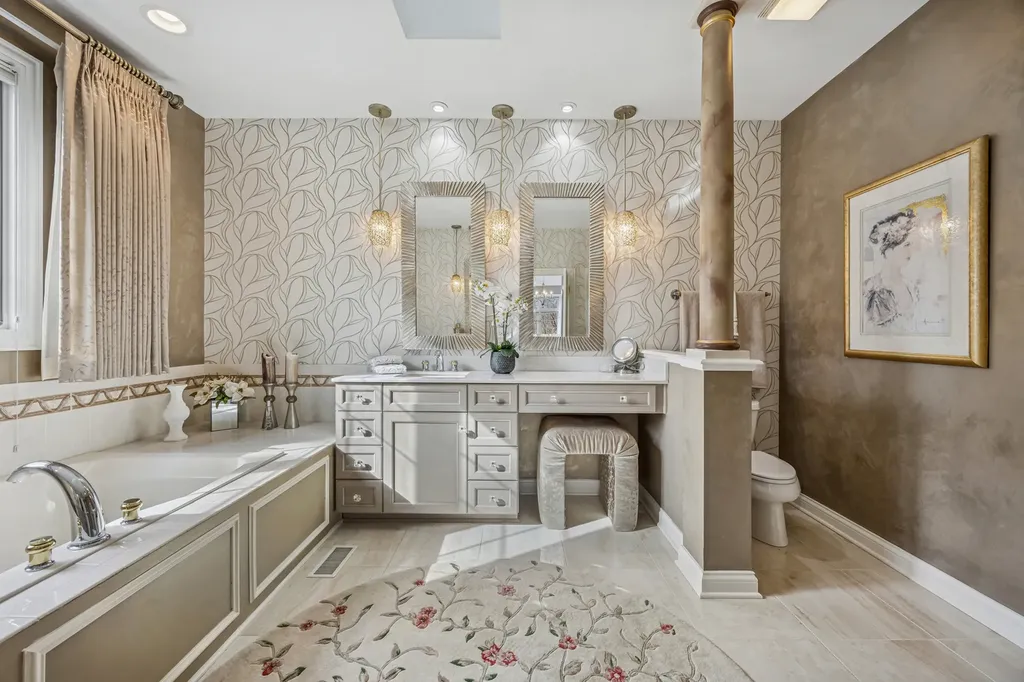 8711 Berkley Court Orland Park IL 60462