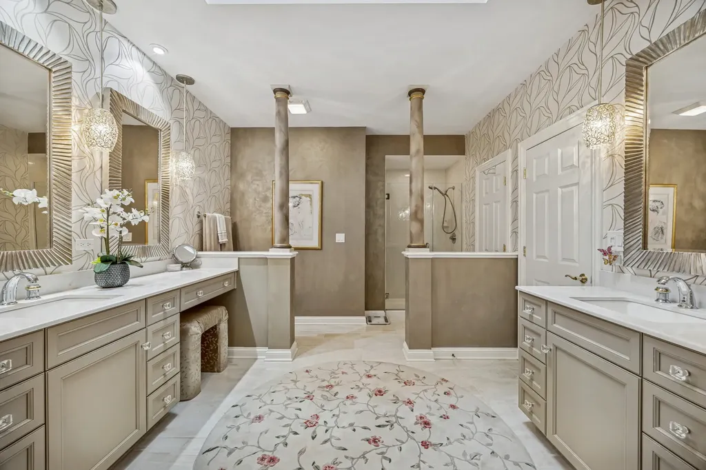 8711 Berkley Court Orland Park IL 60462