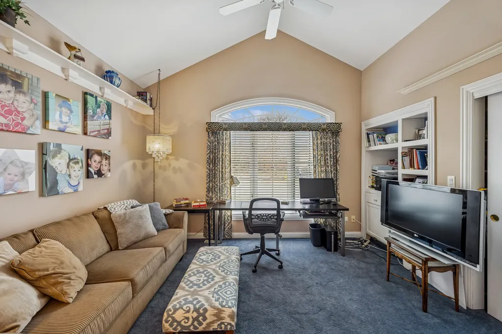 8711 Berkley Court Orland Park IL 60462