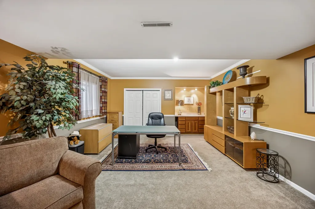 8711 Berkley Court Orland Park IL 60462