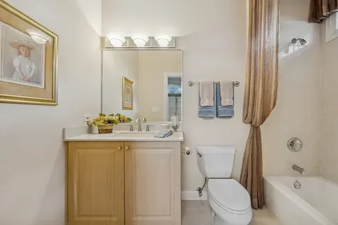 8711 Berkley Court Orland Park IL 60462