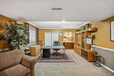 8711 Berkley Court Orland Park IL 60462