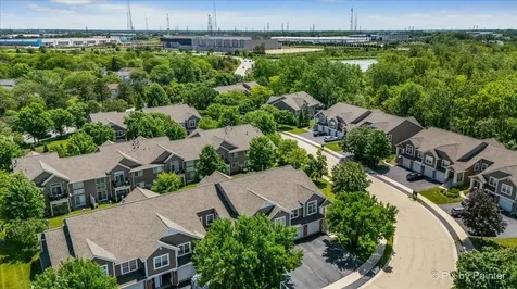 2449 Wilton Lane Aurora IL 60502