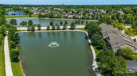 2449 Wilton Lane Aurora IL 60502
