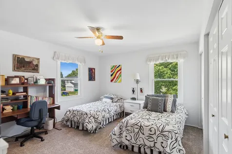 1380 Logsdon Lane Buffalo Grove IL 60089