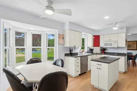 1380 Logsdon Lane Buffalo Grove IL 60089