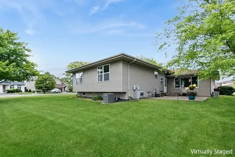 17900 Poplar Lane Country Club Hills IL 60478