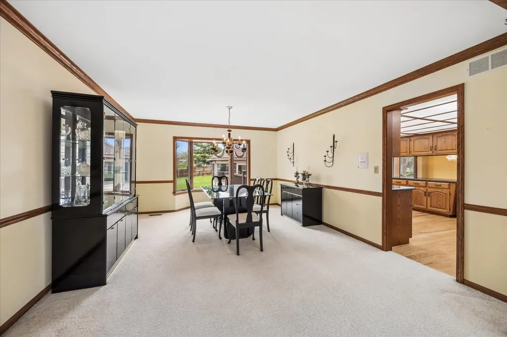 6037 Dunham Road Downers Grove IL 60516