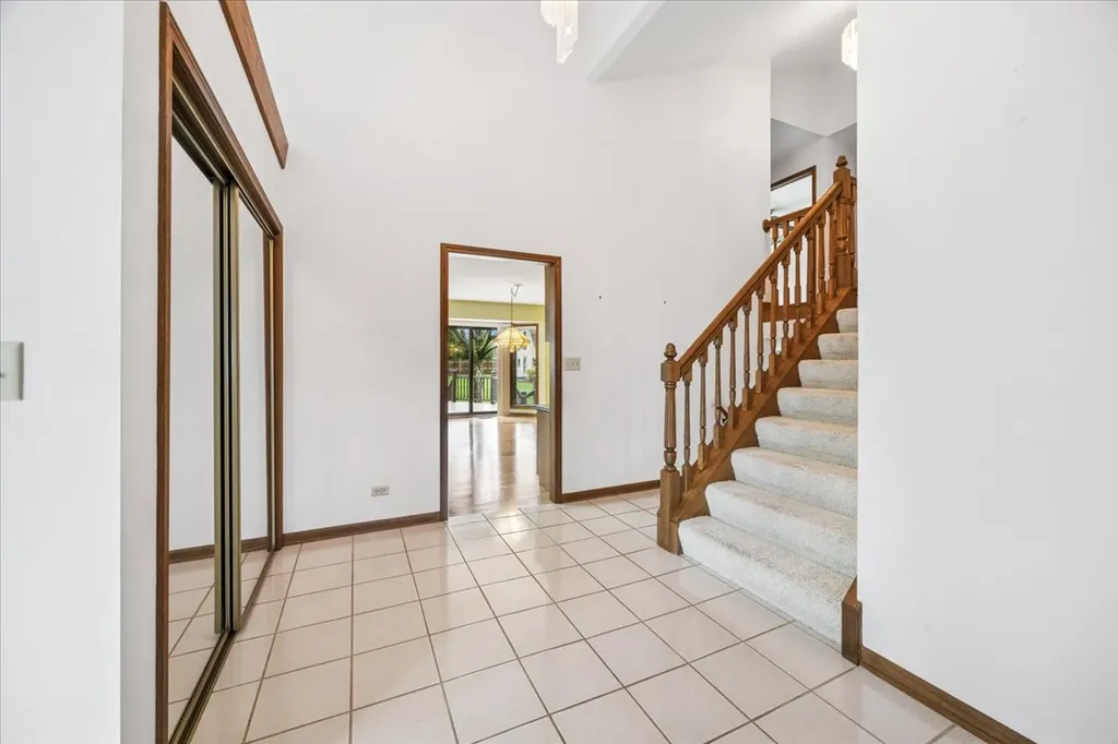 6037 Dunham Road Downers Grove IL 60516