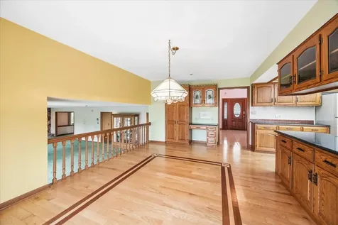6037 Dunham Road Downers Grove IL 60516