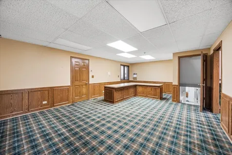 6037 Dunham Road Downers Grove IL 60516