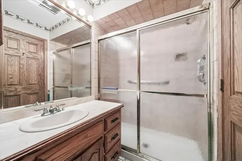 6037 Dunham Road Downers Grove IL 60516