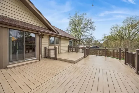 6037 Dunham Road Downers Grove IL 60516