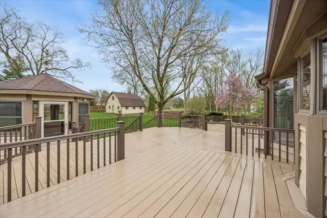 6037 Dunham Road Downers Grove IL 60516