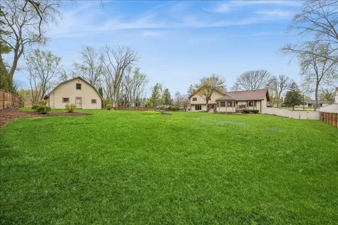 6037 Dunham Road Downers Grove IL 60516