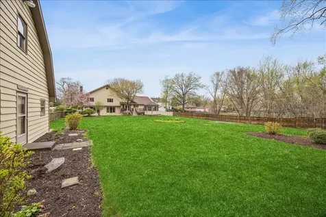 6037 Dunham Road Downers Grove IL 60516