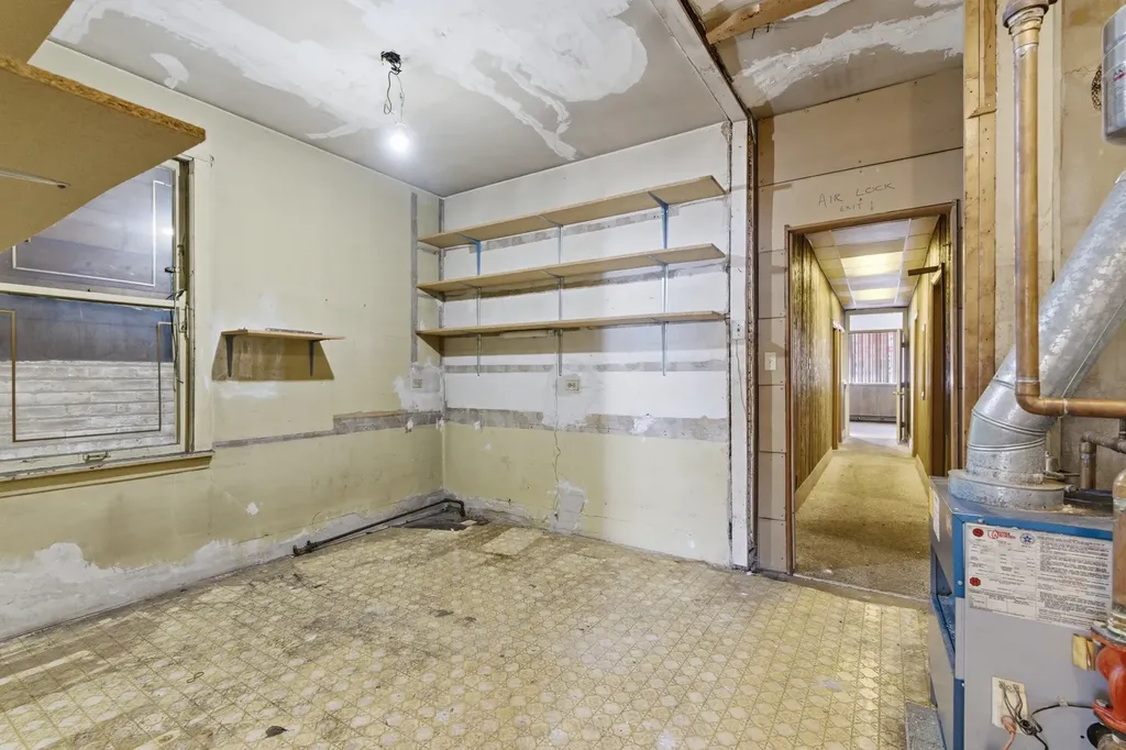 2643 West 51st Street Chicago IL 60632