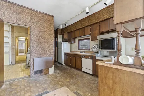 2643 West 51st Street Chicago IL 60632