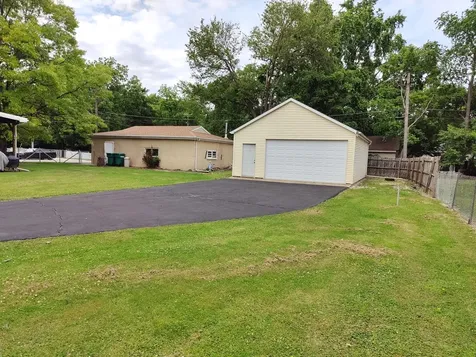 1201 Fairchild Avenue Joliet IL 60432