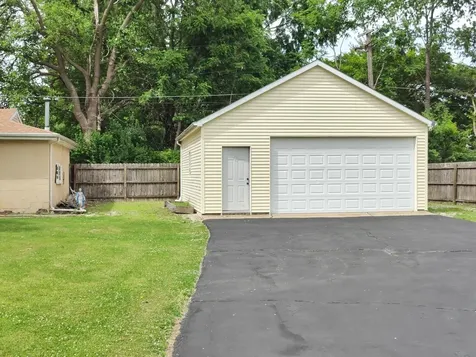 1201 Fairchild Avenue Joliet IL 60432