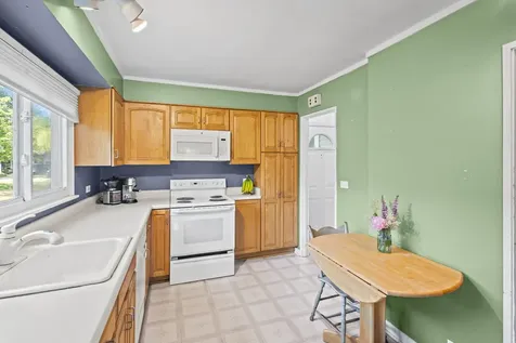 273 Churchill Street Northfield IL 60093