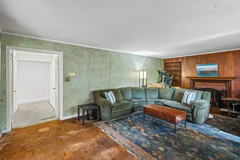 273 Churchill Street Northfield IL 60093