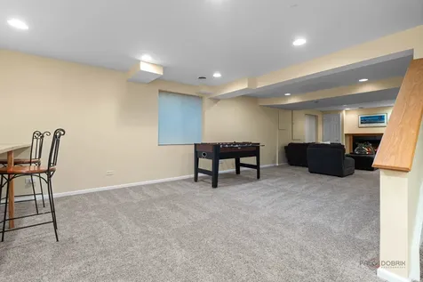 332 Colonial Drive Vernon Hills IL 60061