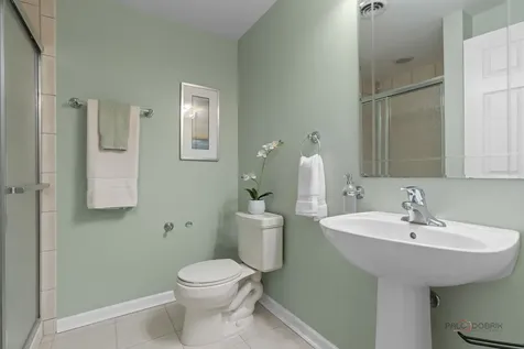 332 Colonial Drive Vernon Hills IL 60061