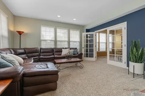332 Colonial Drive Vernon Hills IL 60061