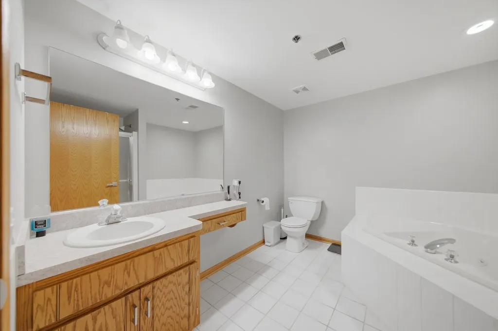11535 Settlers Pond Way Orland Park IL 60467