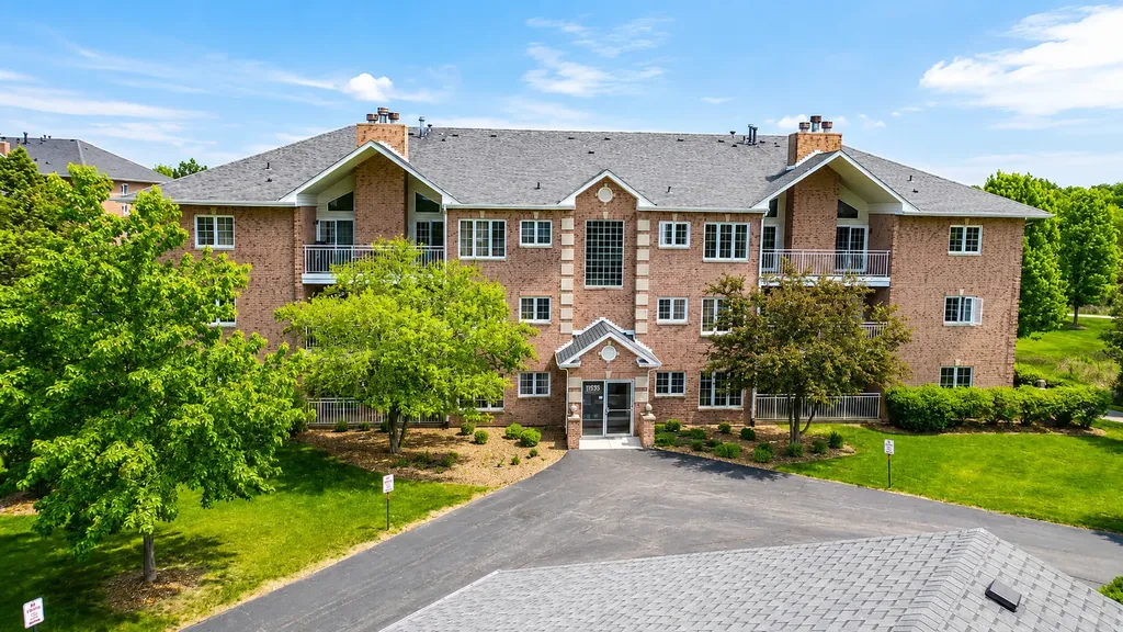 11535 Settlers Pond Way Orland Park IL 60467
