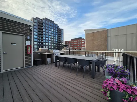4 North Aberdeen Street Chicago IL 60607