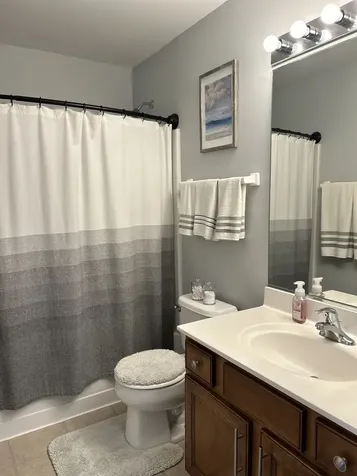 2265 Pembridge Drive Lake In The Hills IL 60156