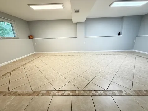 32 East Schubert Avenue Glendale Heights IL 60139