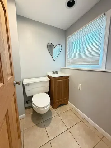 32 East Schubert Avenue Glendale Heights IL 60139
