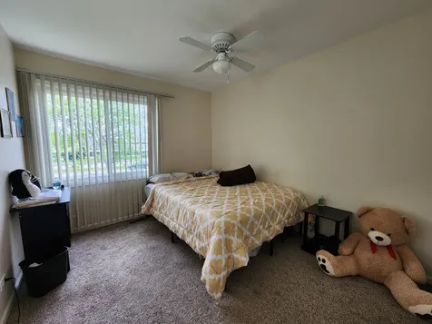 1988 Dunmore Place Hoffman Estates IL 60169