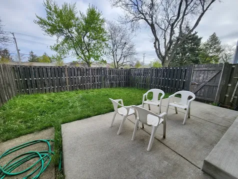 1988 Dunmore Place Hoffman Estates IL 60169