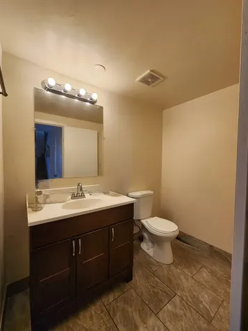 1988 Dunmore Place Hoffman Estates IL 60169