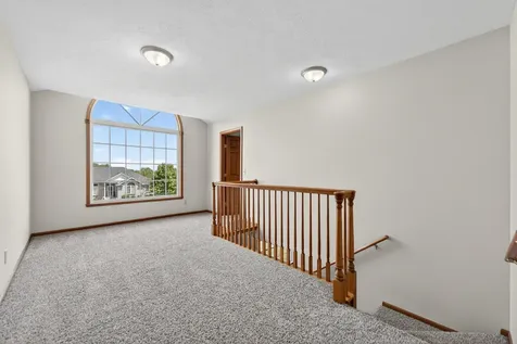 676 Elberon Way Roscoe IL 61073